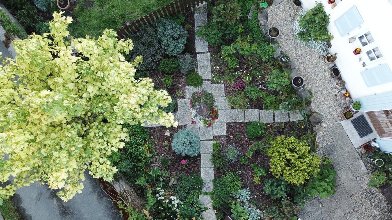 La Maison Des Fleurs Montembœuf Exteriér fotografie